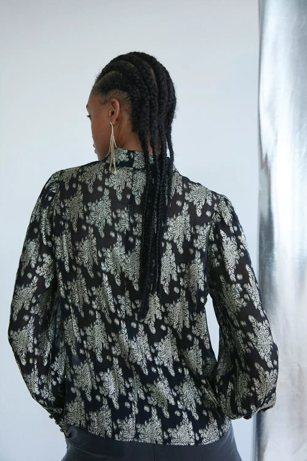 完売商品 Arobe Sparkle Jacquard Blouse - www.emiragroup.co.za