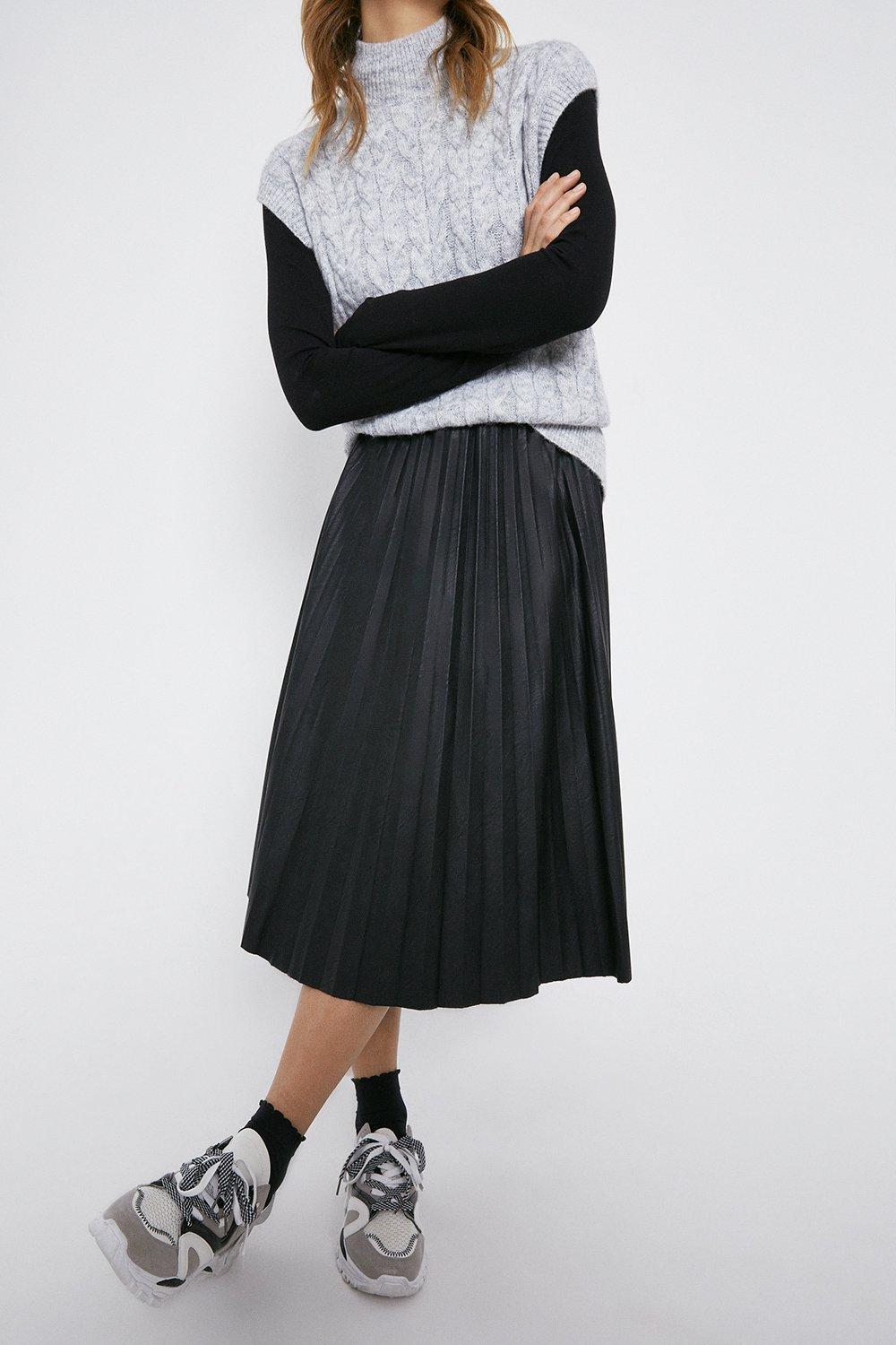 Black pleated midi skirt warehouse sale