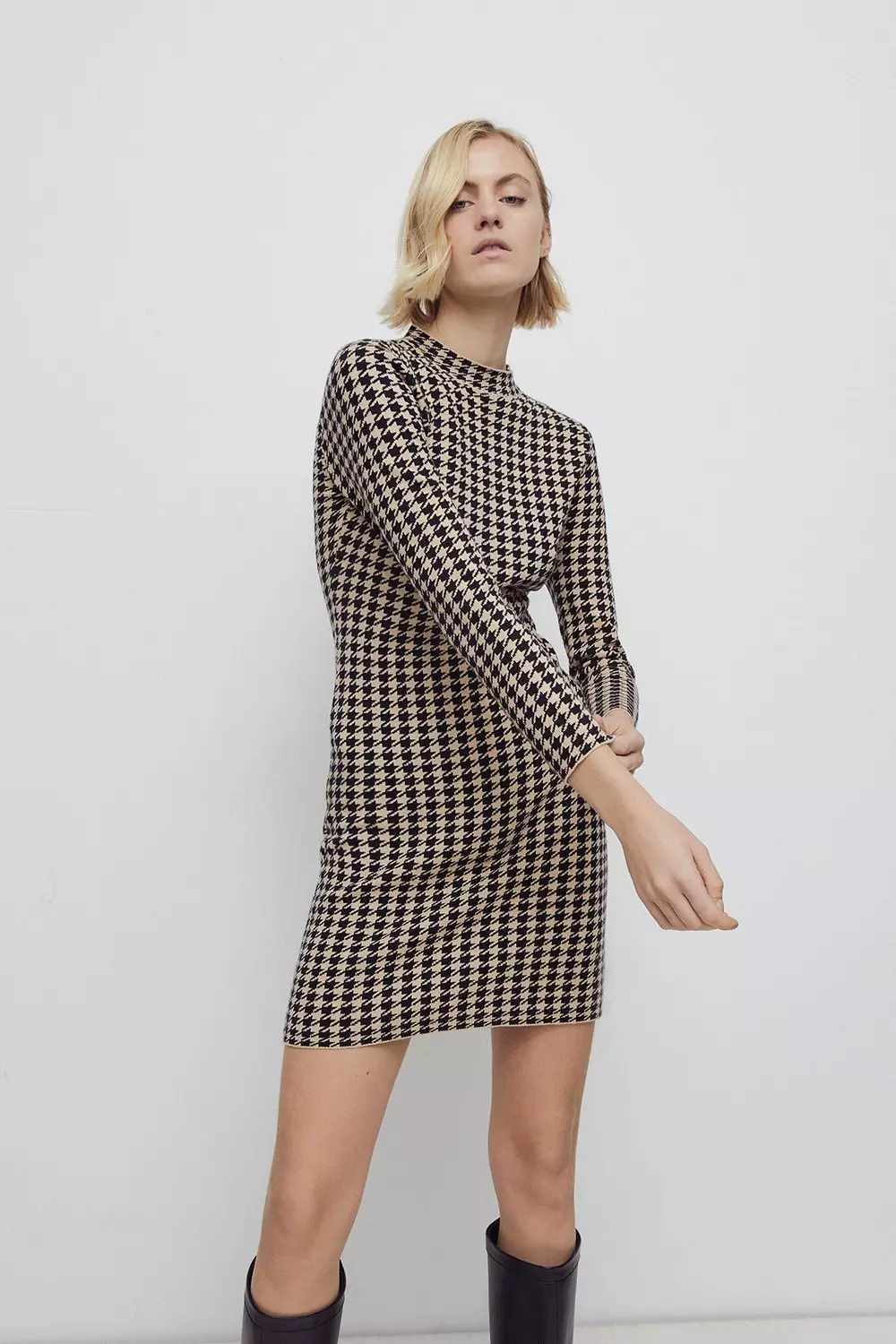 Houndstooth Bodycon Knit Dress | Warehouse