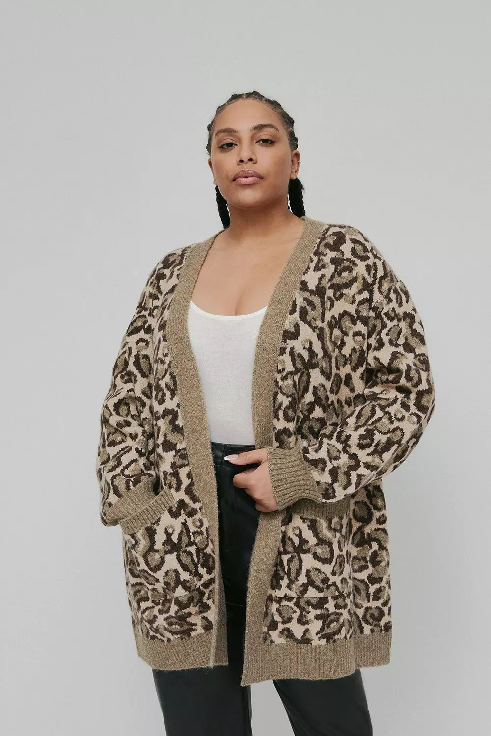 Long leopard 2025 cardigan plus size