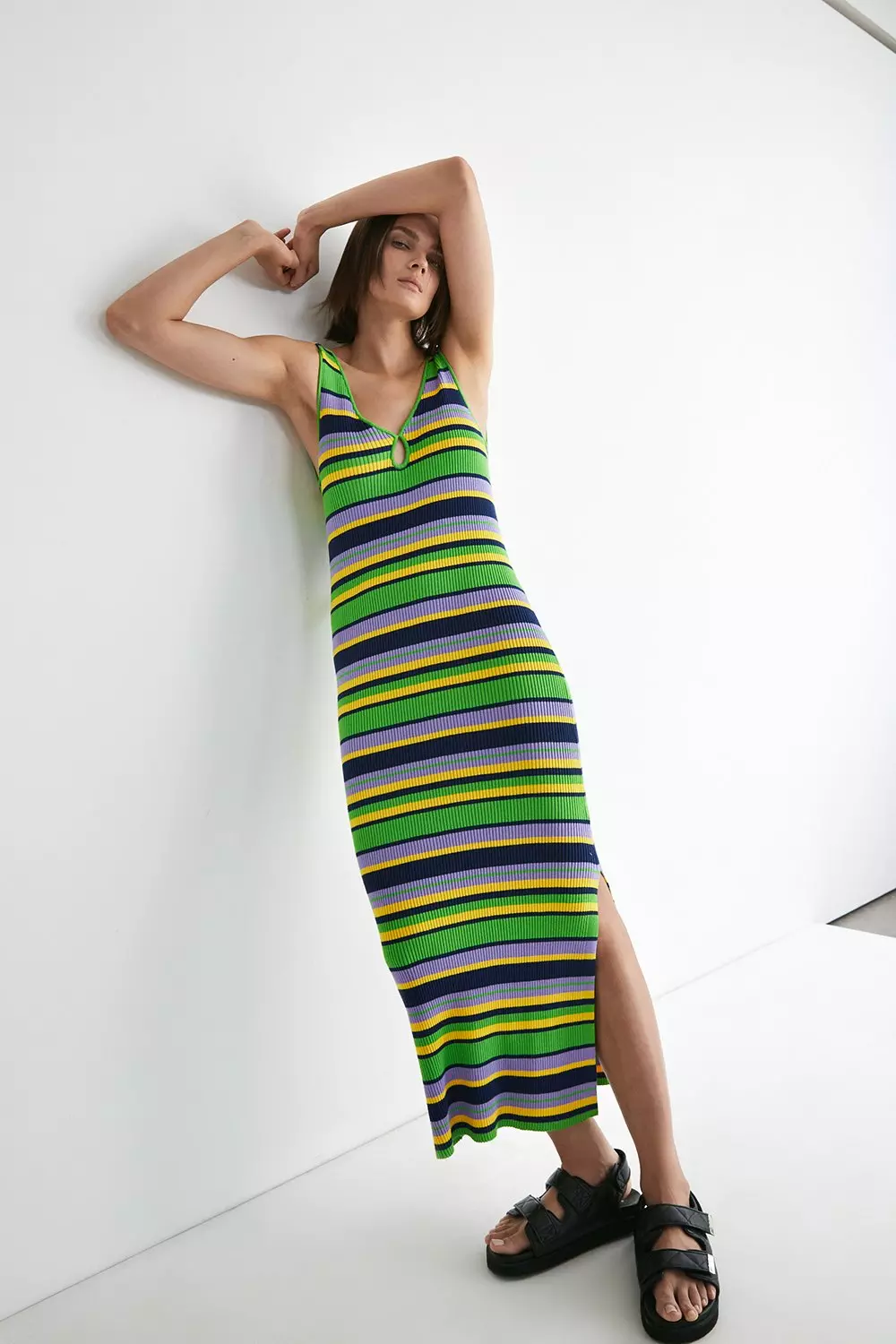 【Herlipto】Stripe Ribbed-Knit Midi Dress