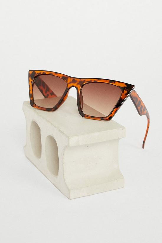 Warehouse Tortoiseshell Square Cat Eye Sunglasses 2