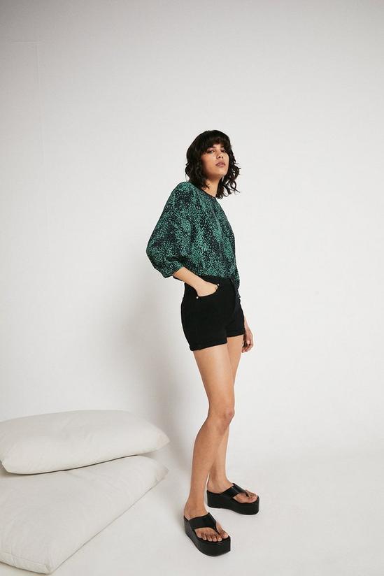Warehouse Top With Puff Sleeve In Green Animal 2