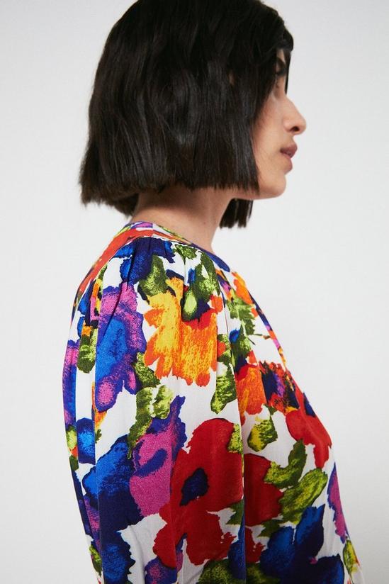 Warehouse Pleat Neck Top In Print With Short Sleeve 2