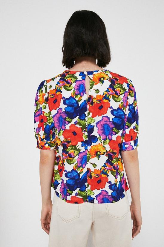 Warehouse Pleat Neck Top In Print With Short Sleeve 3