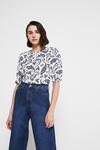 Warehouse Pleat Neck Top In Print With Short Sleeve thumbnail 4