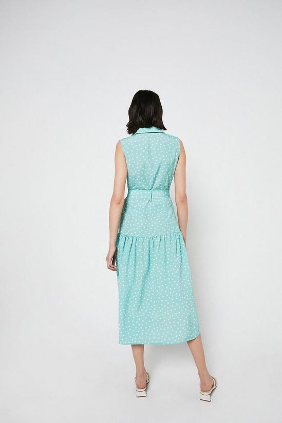 Warehouse Sleeveless Dress With Buttons In Spot 3