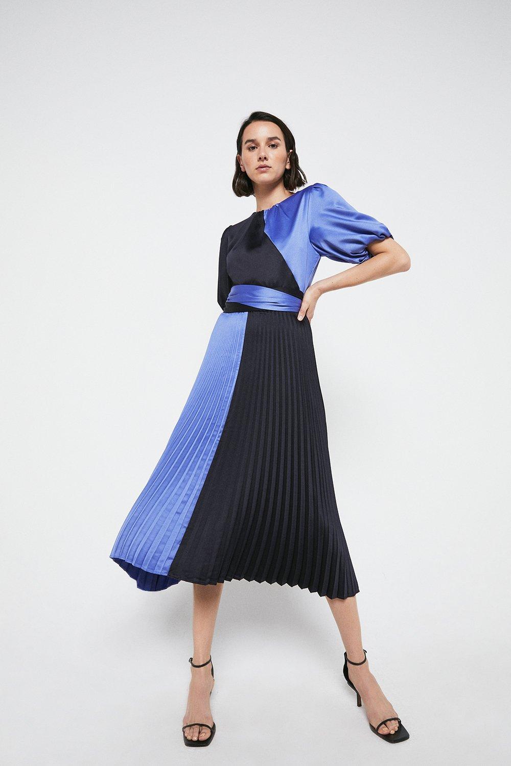 Warehouse colour 2025 block pleated dress