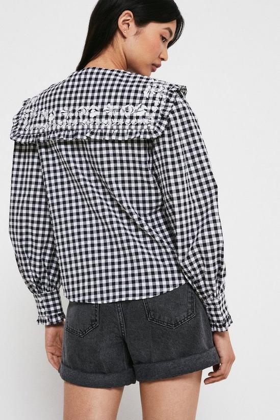 Warehouse Embroidered Collar Gingham Shirt 3