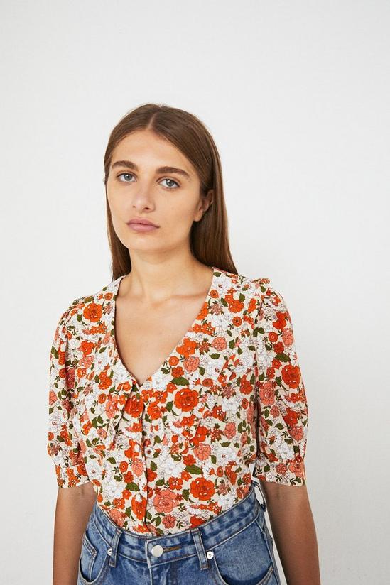 Warehouse Short Sleeve Collar Blouse In Floral 1