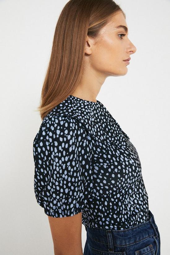 Warehouse Printed Collared Top 4