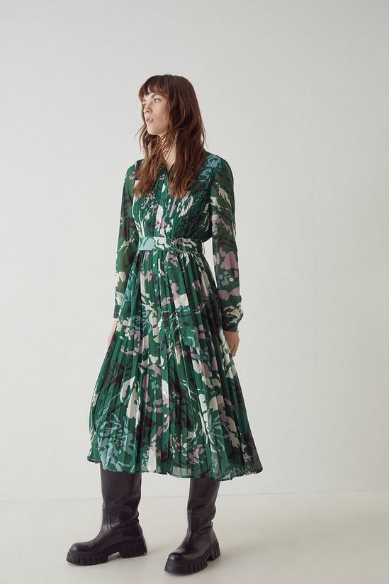 Warehouse Pleated Midi Belted Shirt Dress In Print 1