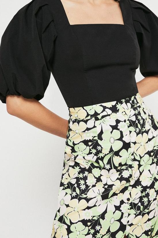 Warehouse Skirt With Buttons In Floral 2