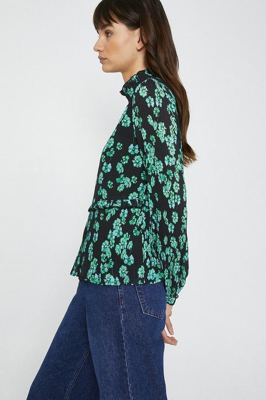 Warehouse Pleated Hem Top In Floral Print 4