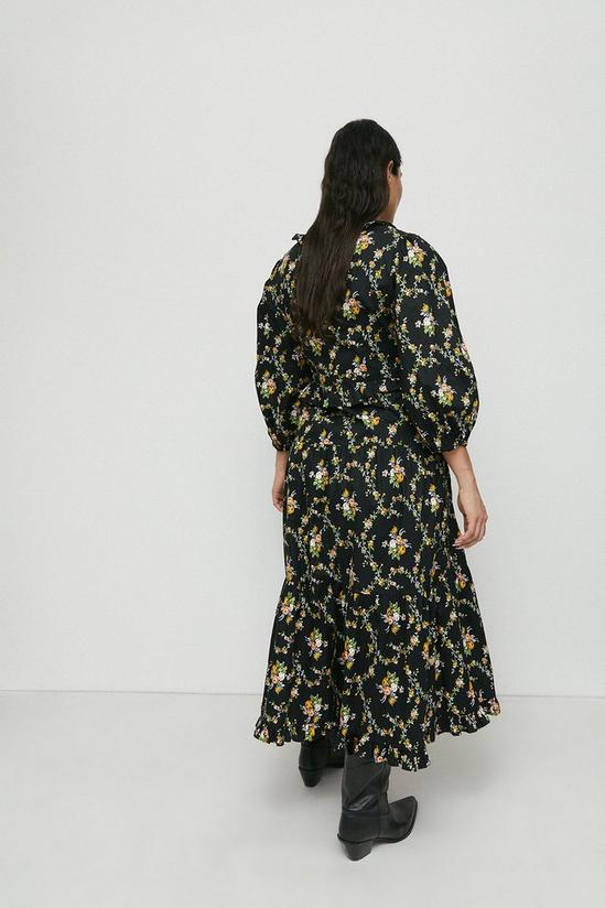 Warehouse Plus Size Floral Ruffle Detail Wrap Midi Dress 3