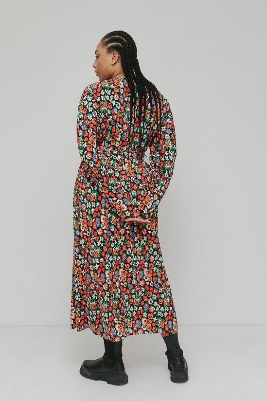 Warehouse Plus Size Floral Print Plisse Belted Midi Dress 3