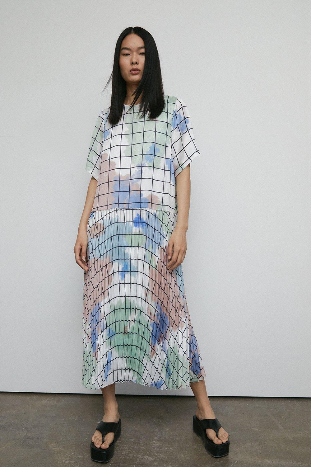 Womens Satin Pleated Midi Dress In Print - multi