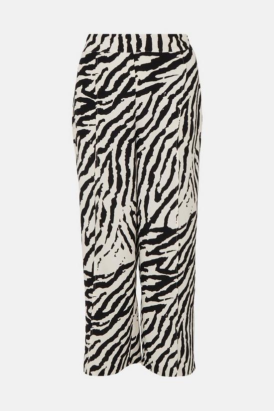 Warehouse Zebra Crepe Wide Crop Trousers 4