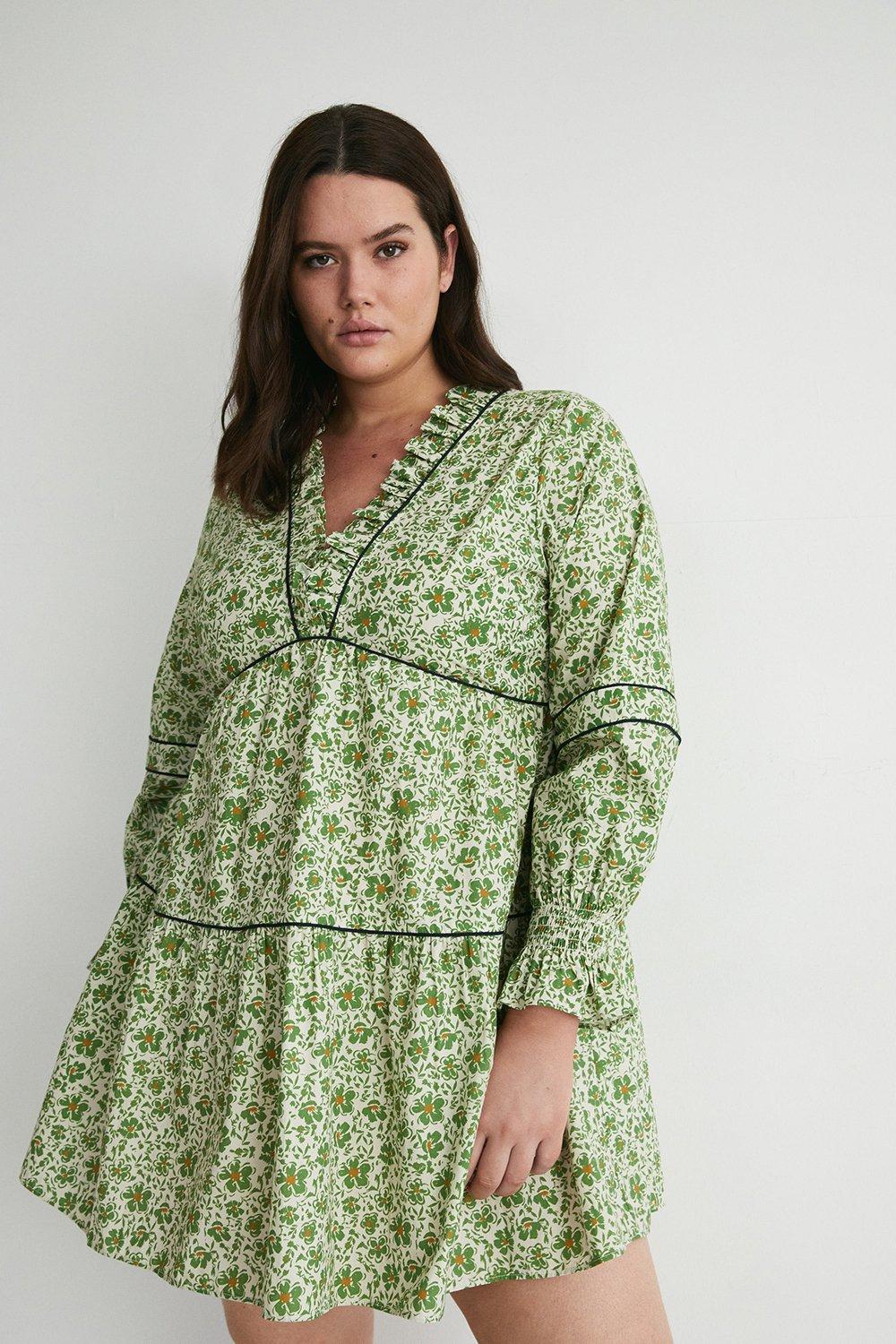 Womens Plus Size Floral Piping Detail Mini Dress - green