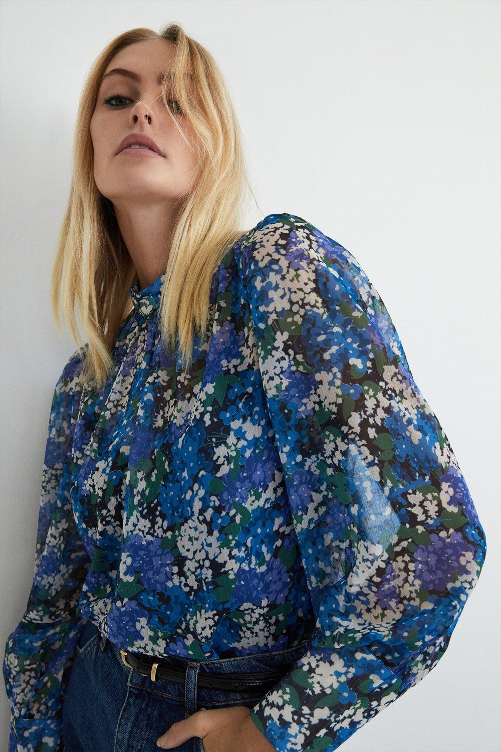 Womens Polyester High Neck Blouse In Floral - blue