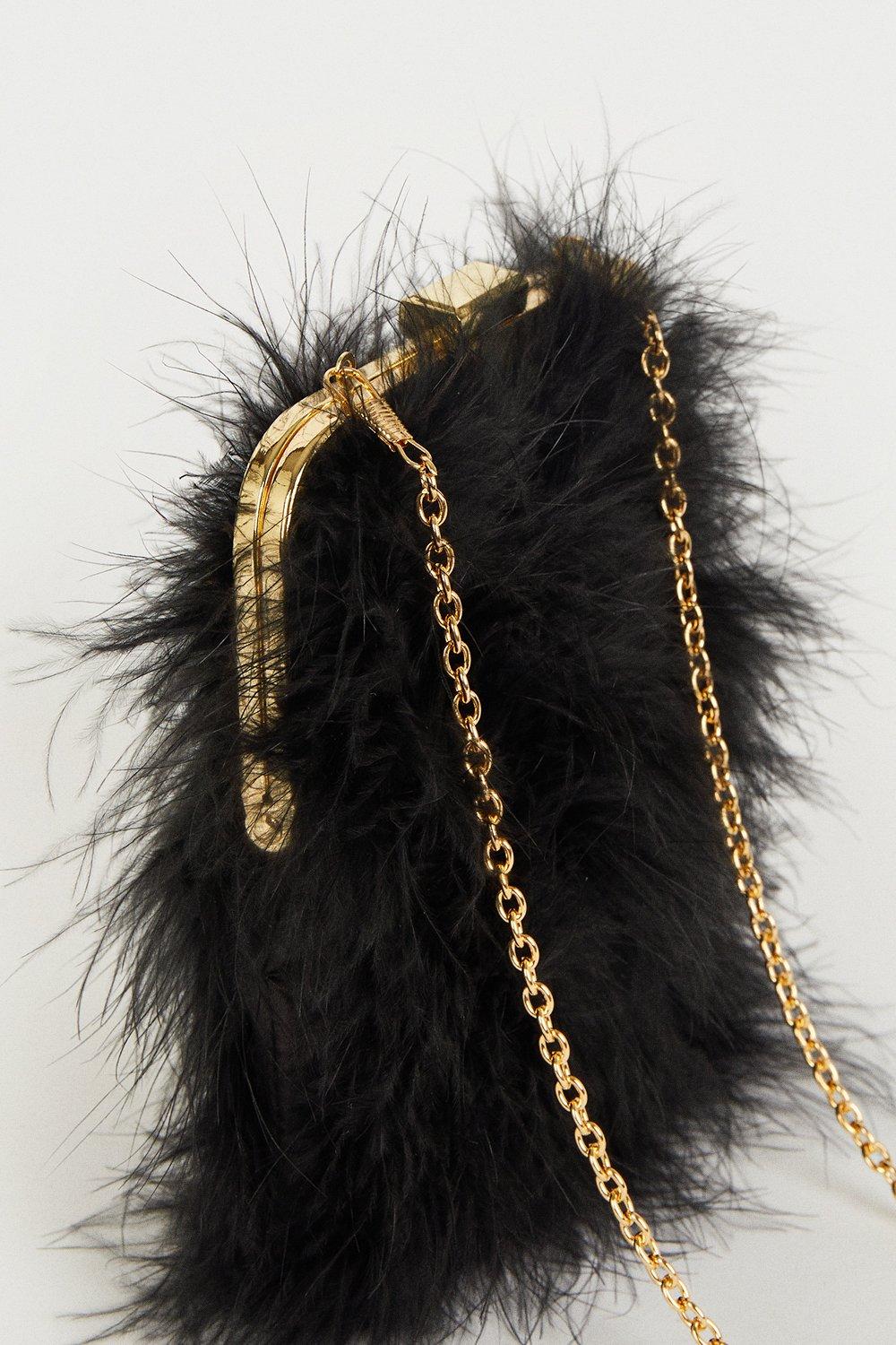 Black fluffy best sale clutch bag