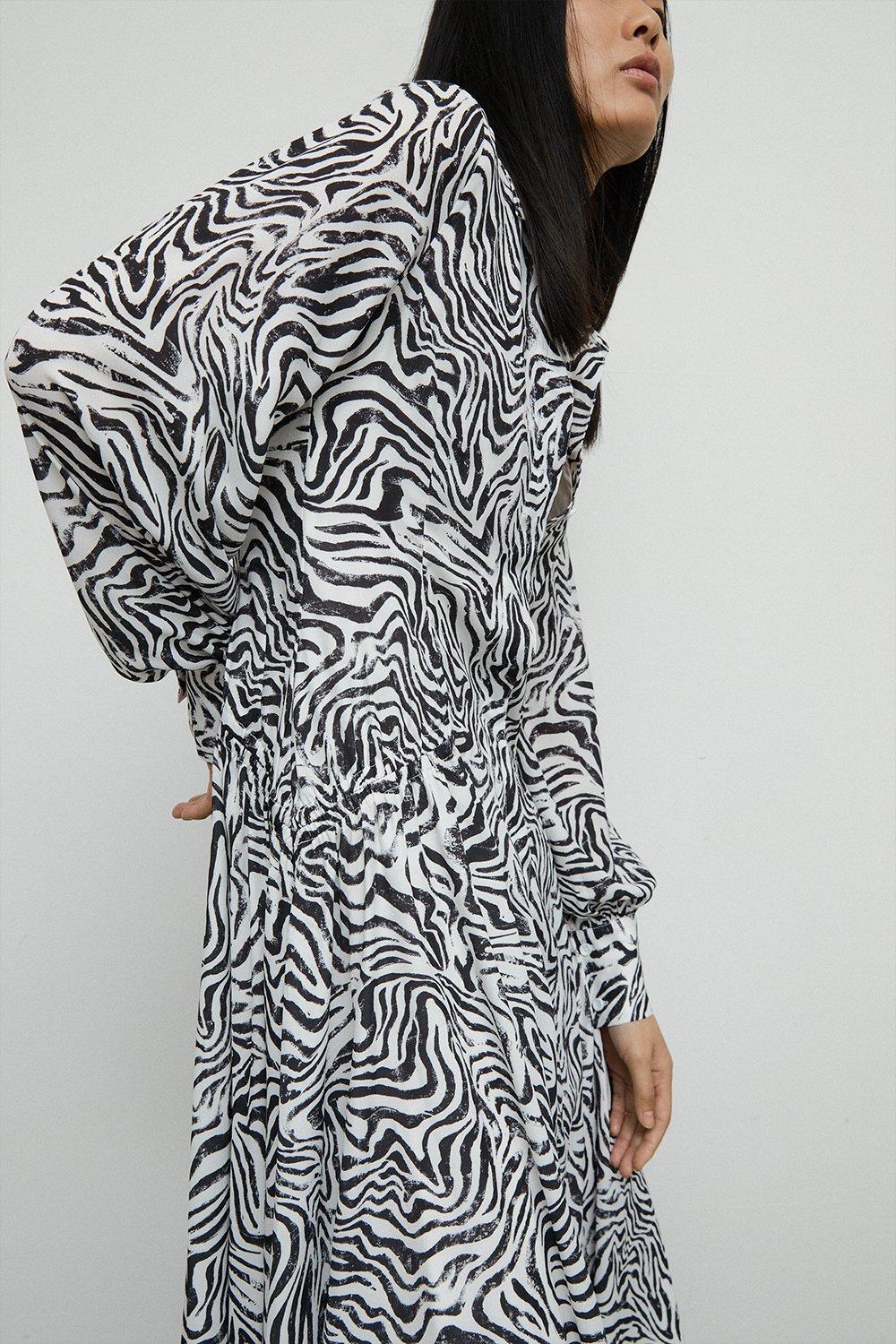 Womens Animal Print Midi Shirt Dress - mono