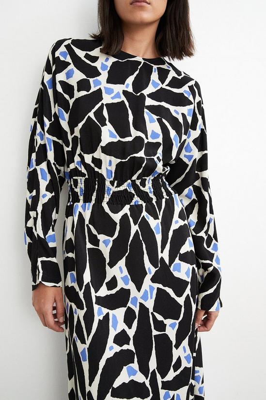 Warehouse Abstract Print Shirred Waist Midi Dress 2