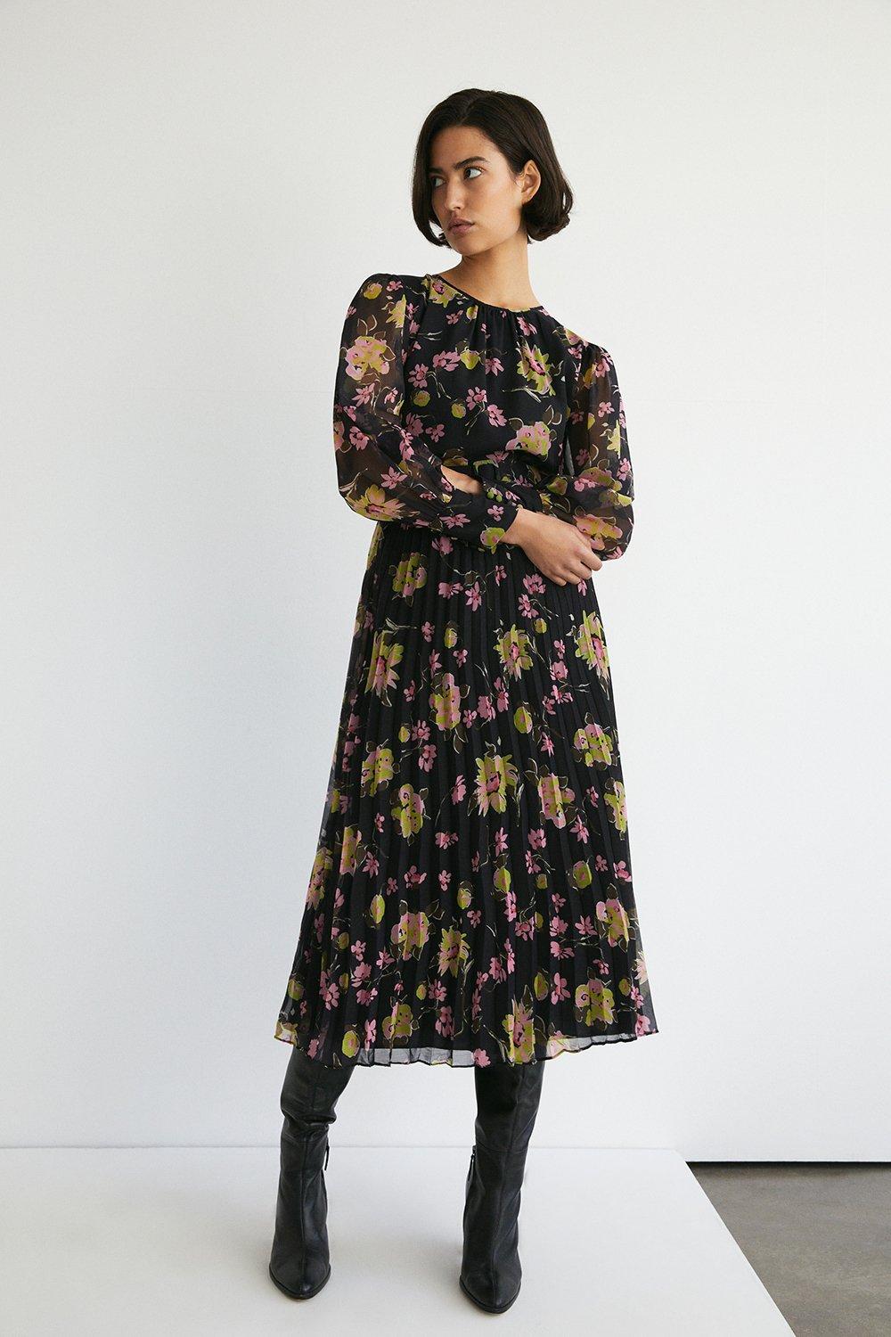 Womens Floral Pleated Chiffon Belted Midi Dress - black