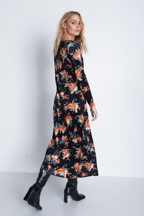 Warehouse Floral Print Velvet Plunge Neck Midi Dress 3