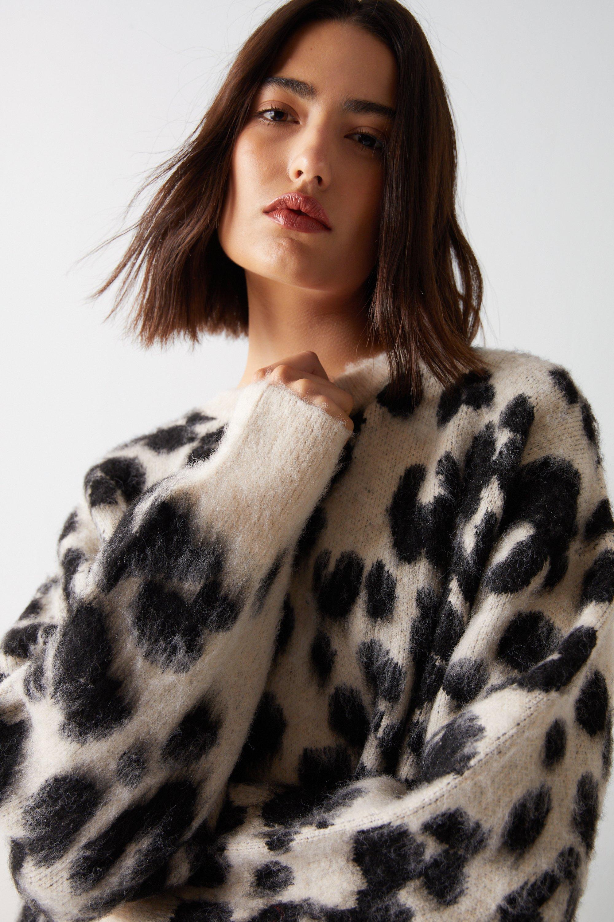 Womens Animal Jacquard Knit Sweater - leopard
