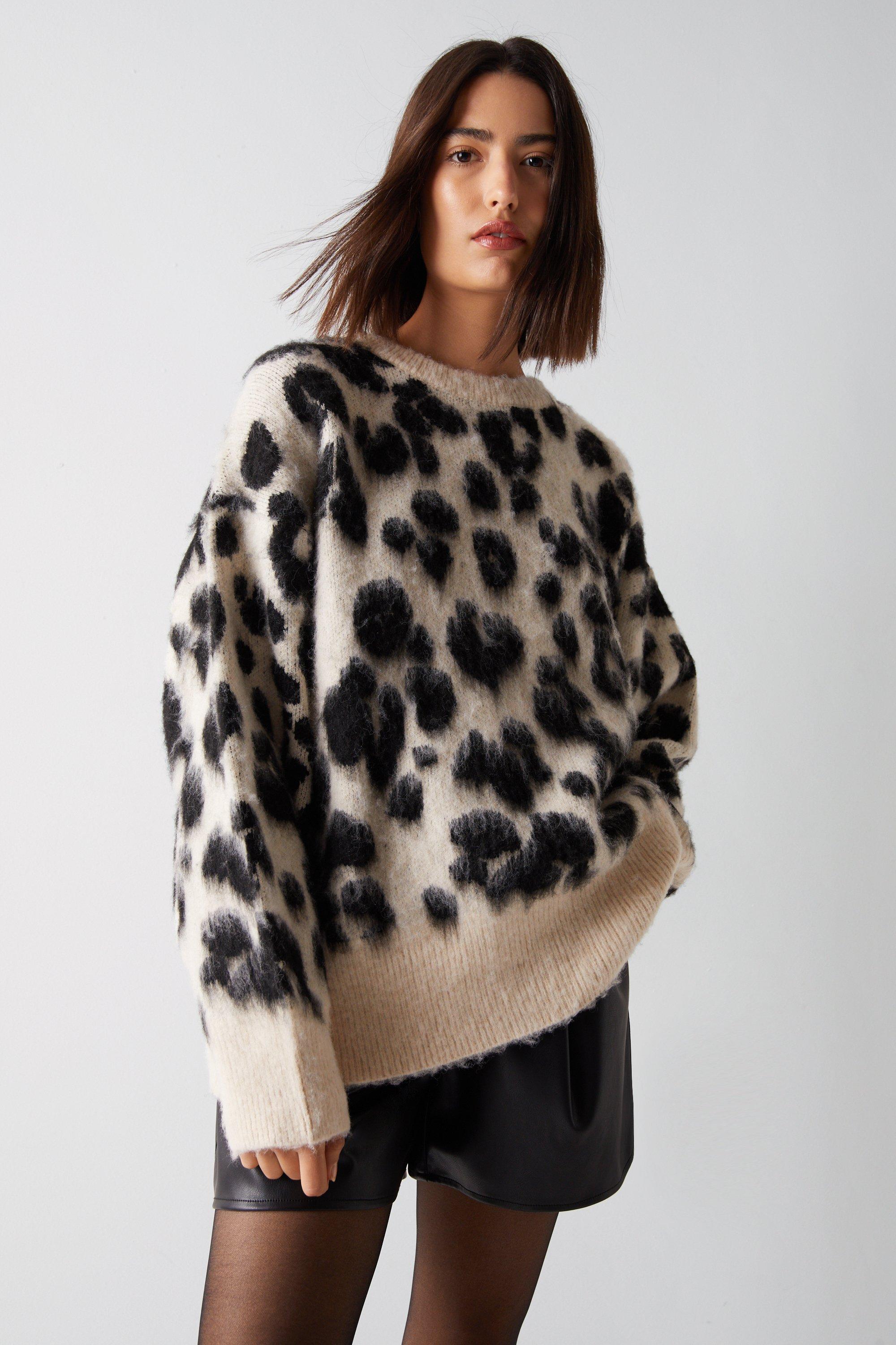 2023 autumn winter- 【JOHNLAWRENCESULLIVAN】 ・  LEOPARD JACQUARD KNIT  SWEATER  [品番] 4B002-0123-34 [カラー] WHITE [サ�