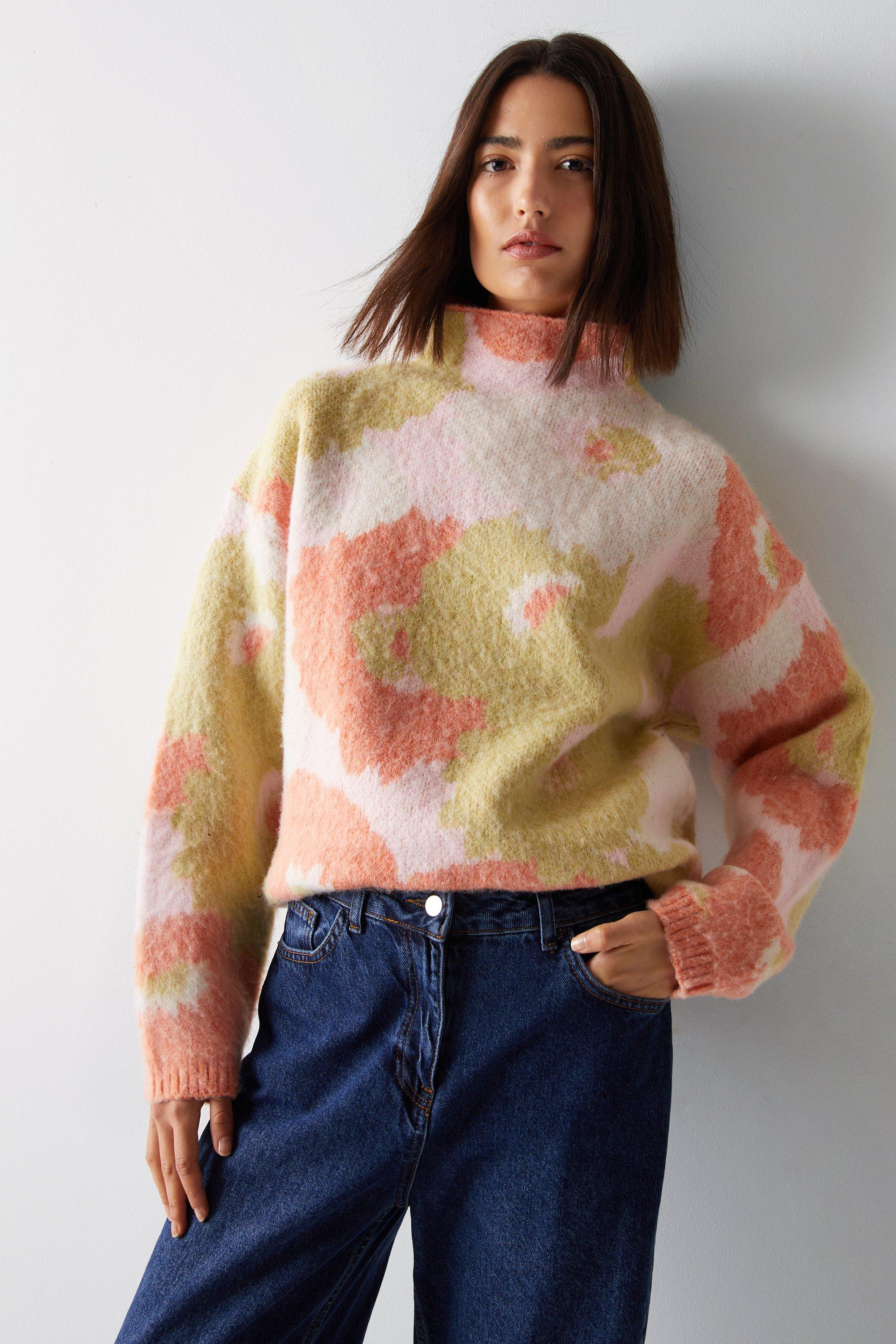 Womens Floral Sweater - pink