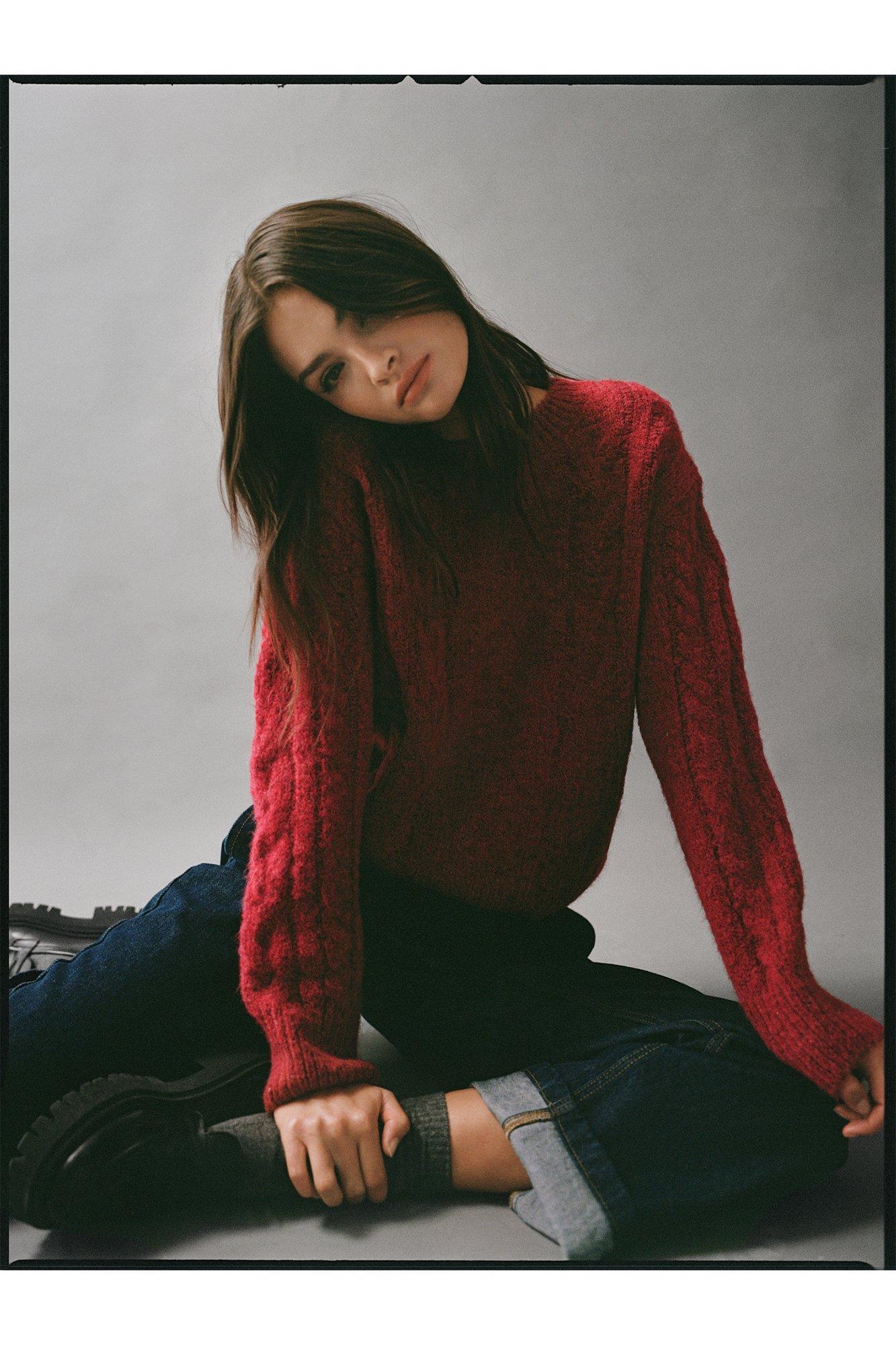 Womens Crew Neck Knit Jumper - red