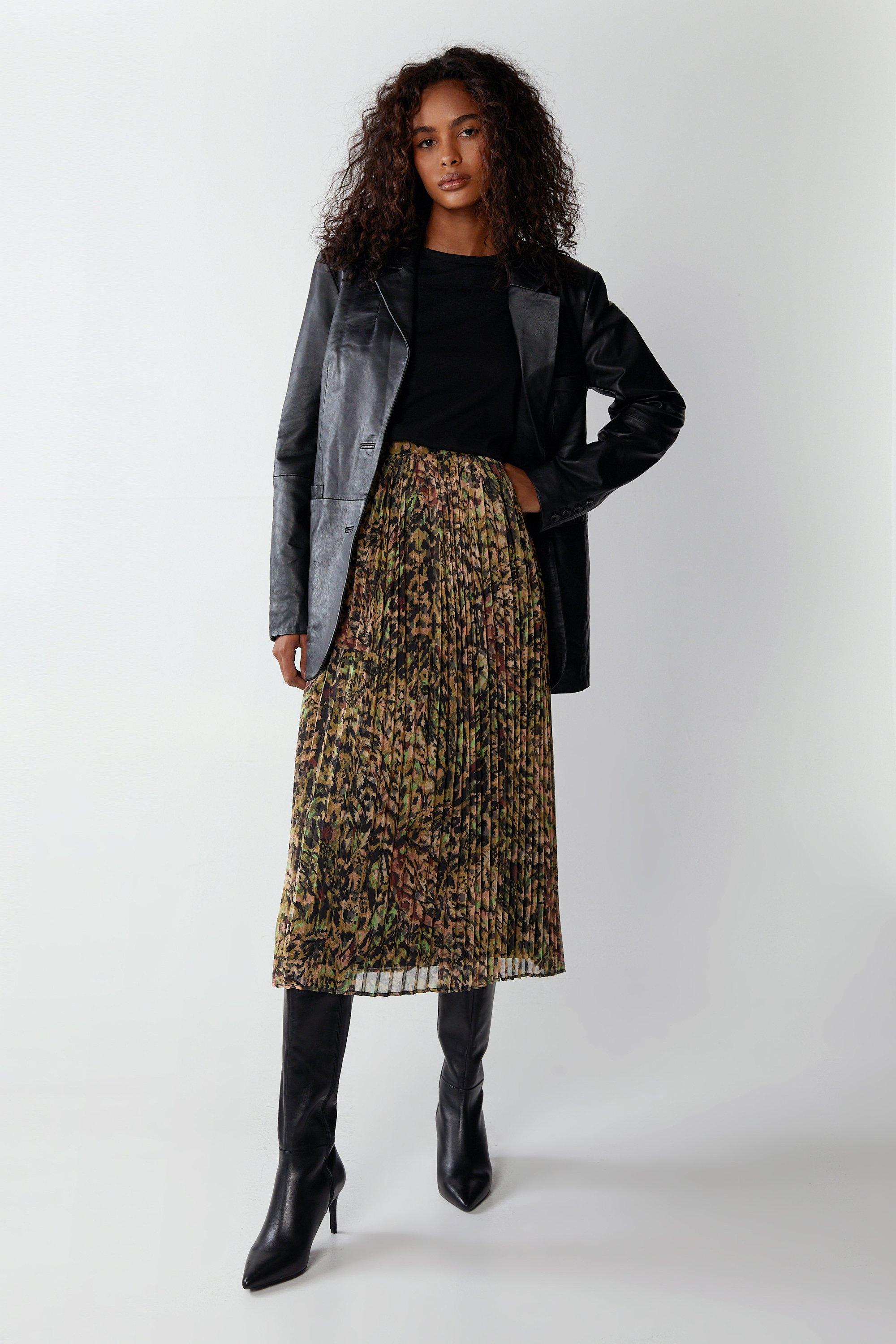 Womens Printed Pleated Midi Skirt - leopard